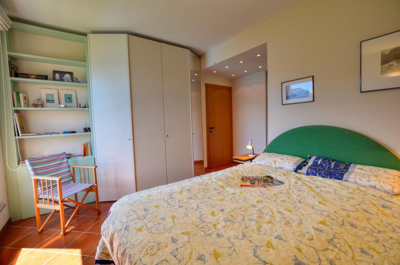 2-Bedroom Lakeview Apartment Bella Gaeta San Siro  Exterior foto
